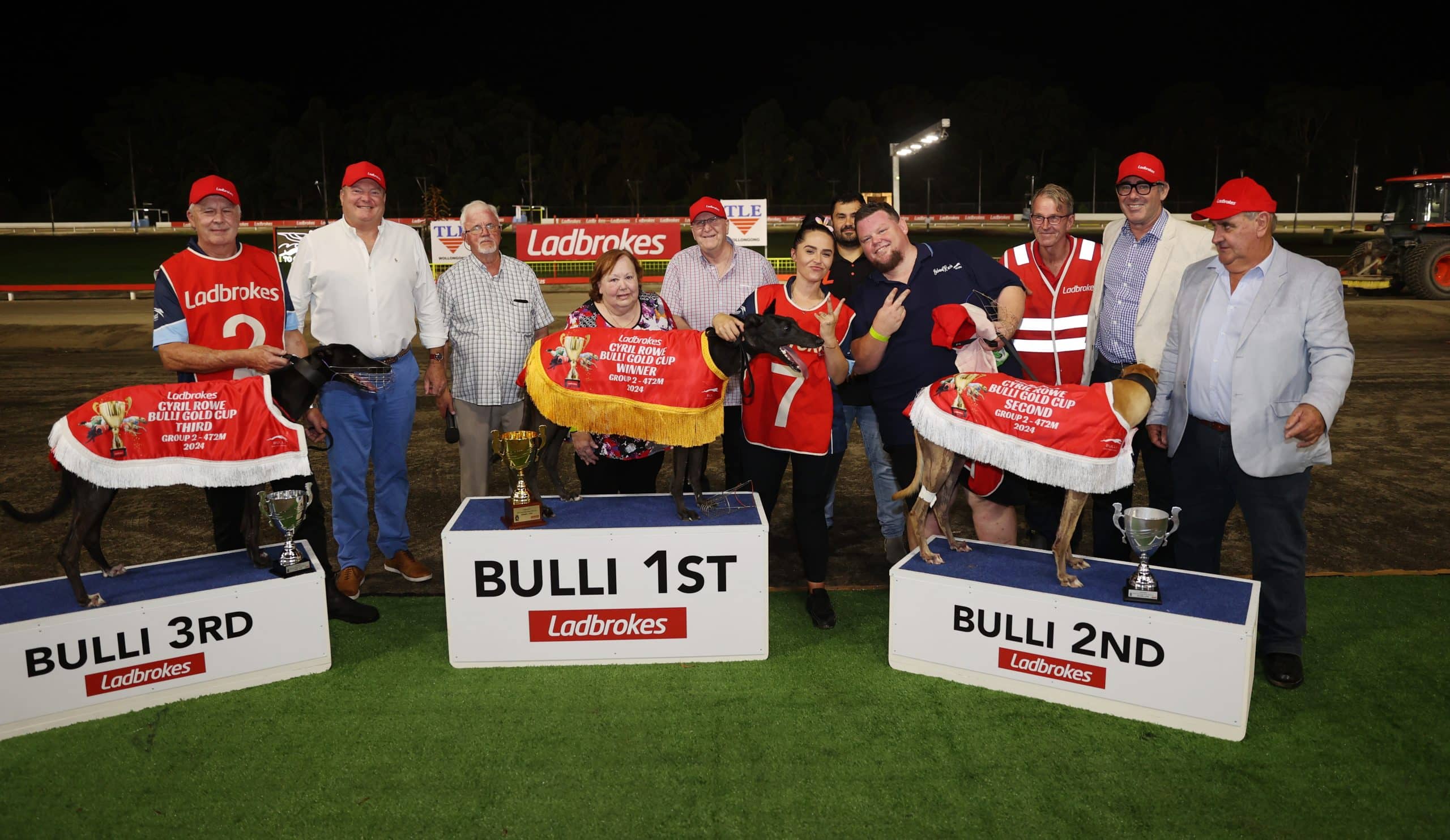 NANGAR LARRY 16.2.2024 LADBROKES CYRIL ROWE BULLI GOLD CUP WINNER PRES 5